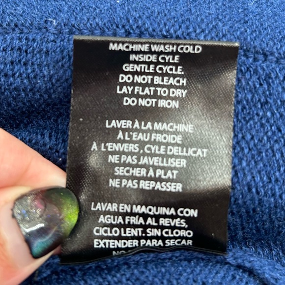 NWT BoxLunch Marvel Spider-Man Homecoming Collection Cardigan Men’s Size XS FLAW - Picture 8 of 9